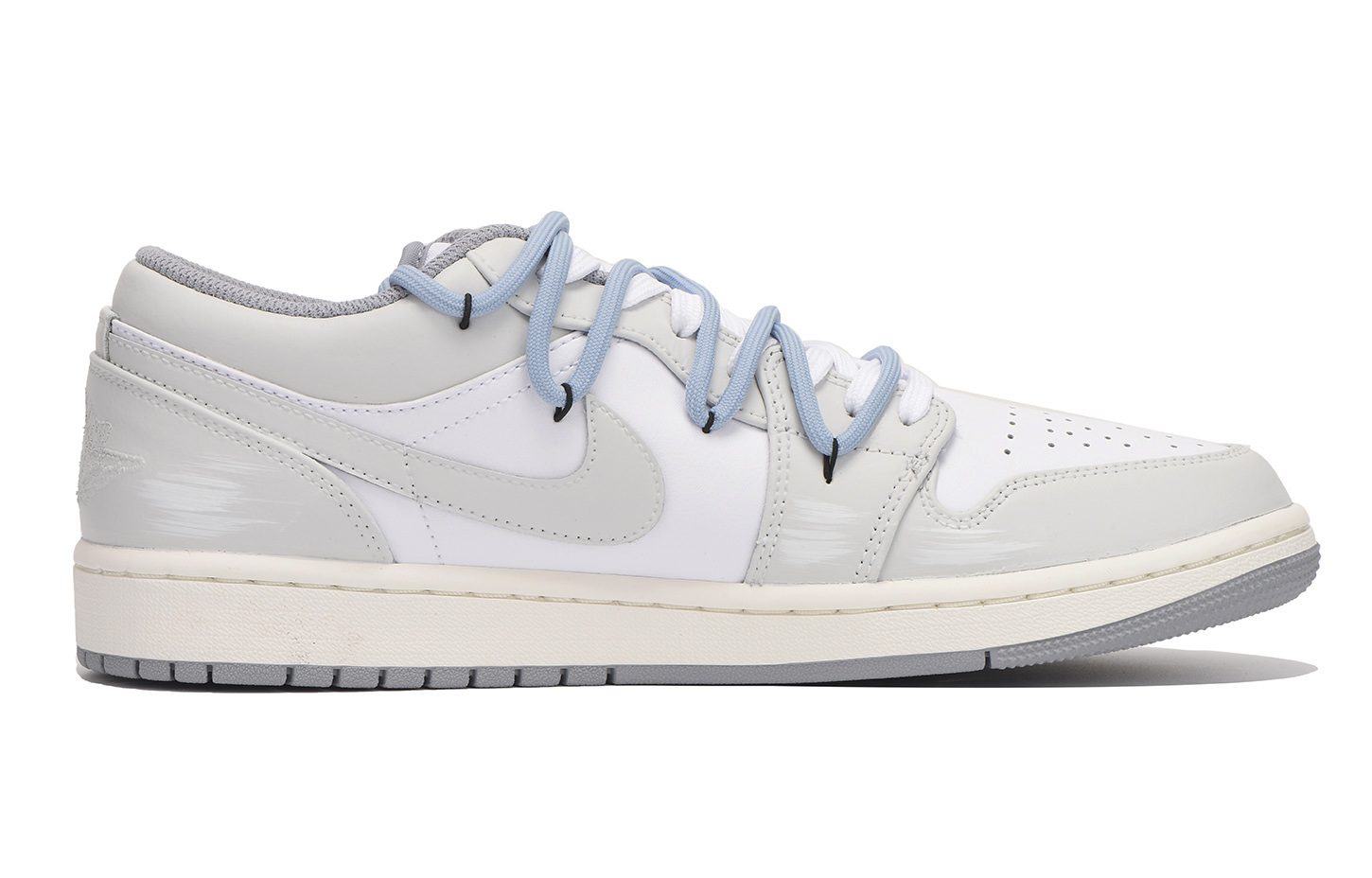 Jordan Air Jordan 1 Slip Resistant Coverage Low top Vintage Basketball Shoes Men’s Gray White