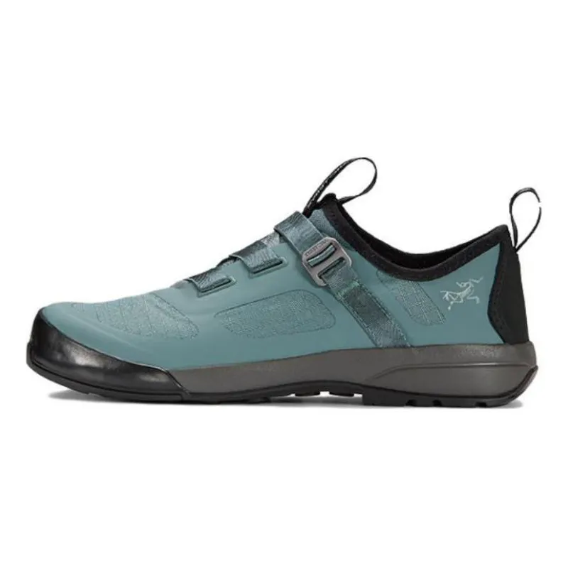 Arc'teryx Arakys Approach Slip Resistant Low top Outdoor Shoes Women's Gray Green