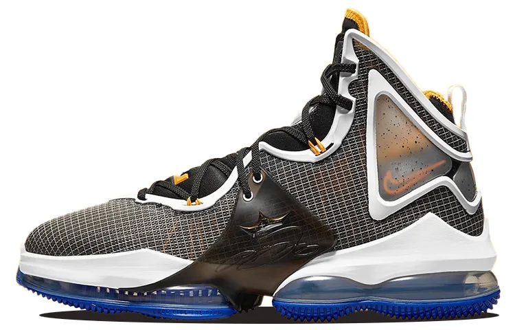 Nike LeBron 19 Ep 'Graduate'