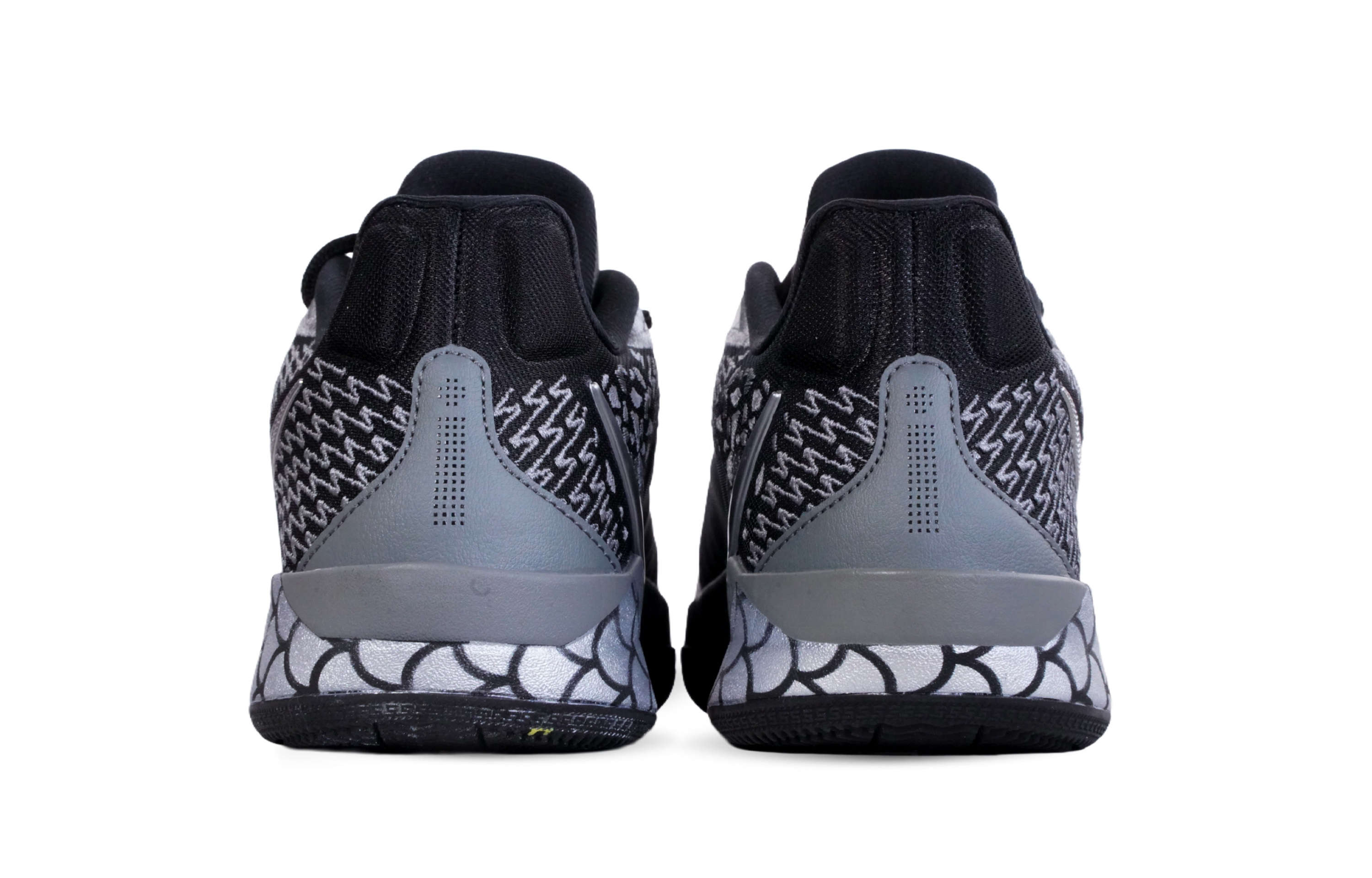 Nike Sabrina 2 Slip Resistant And Breathable Coverage Low top Basketball Shoes Unisex Black