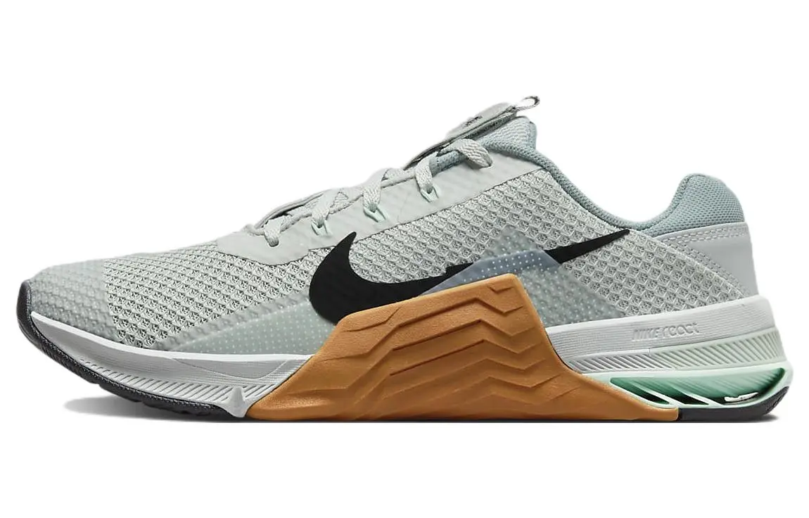 Nike Metcon 7 'Light Silver Desert Ochre'