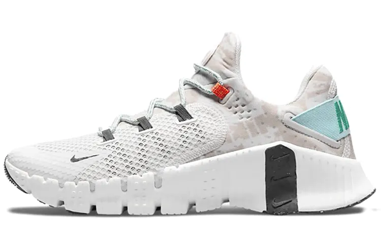 Nike Free Metcon 4 Light Bone Women's