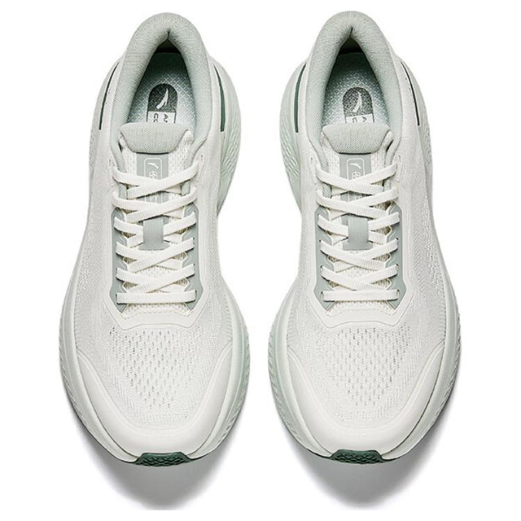 Anta Divine Run 11 Breathable And Slip Resistant Low top Training Shoes Men’s White
