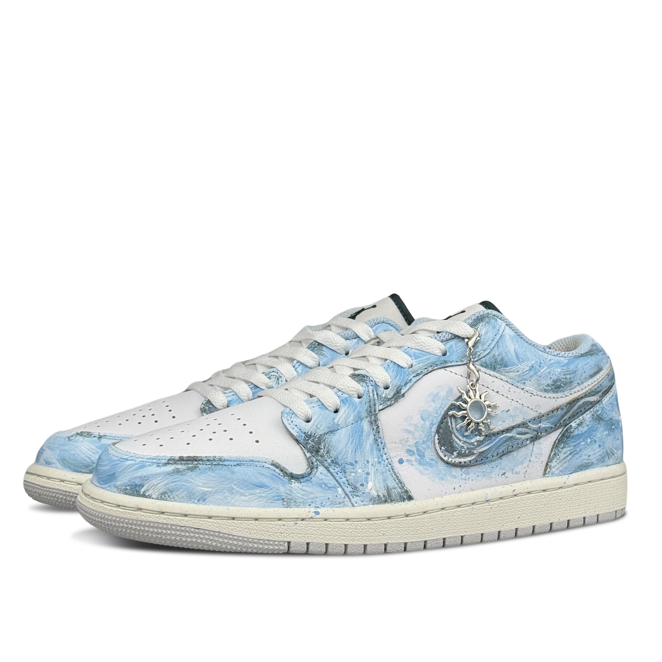 Jordan Air Jordan 1 Abrasion Resistant Abrasion Resistant Low top Vintage Basketball Shoes Unisex Sky Blue