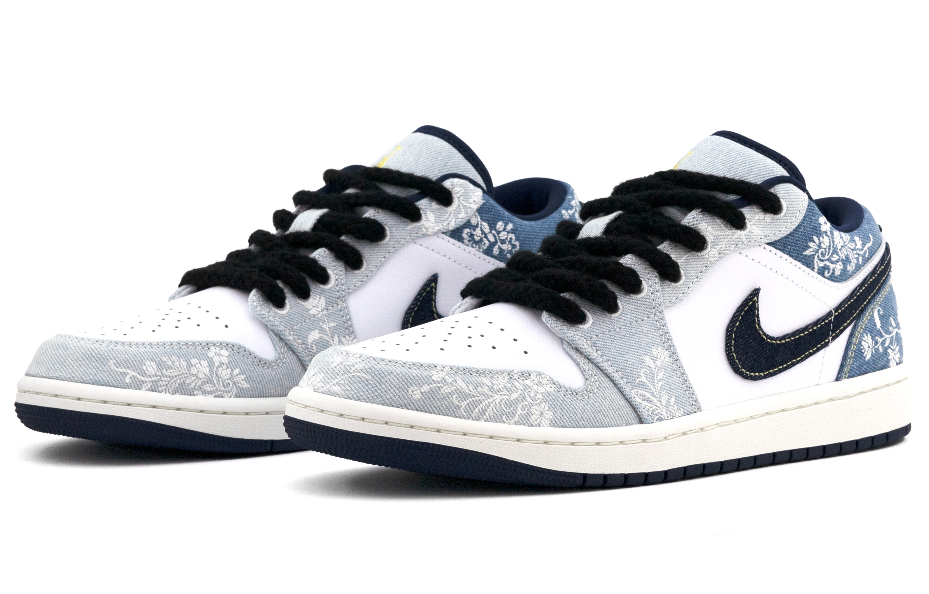 Jordan Air Jordan 1 Low top Vintage Basketball Shoes Men’s White Blue