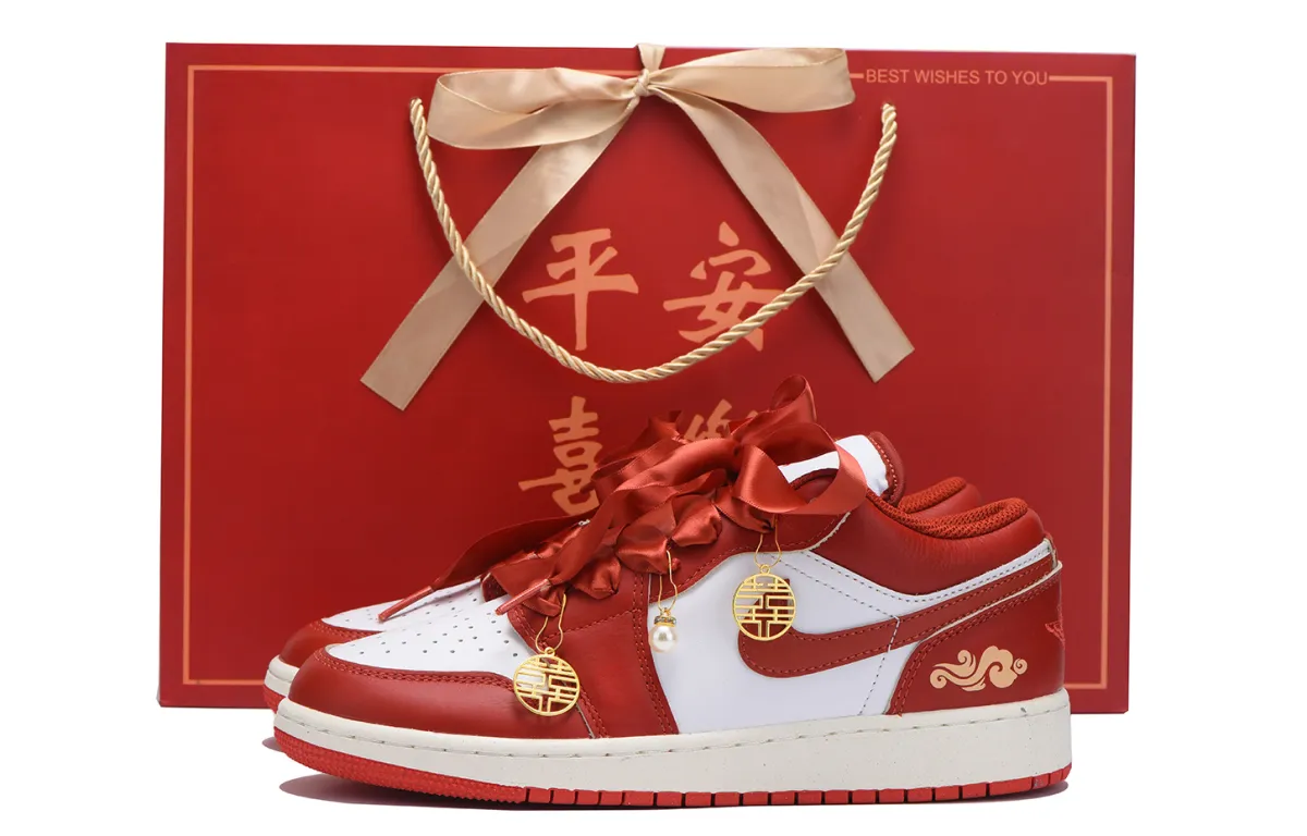 Jordan Air Jordan 1 Slip Resistant Abrasion Resistant Low top Vintage Basketball Shoes Men's True Red