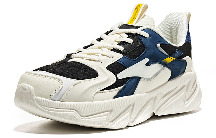 Erke Training Shoes Men’s Low Top Ivory White/Jet Black
