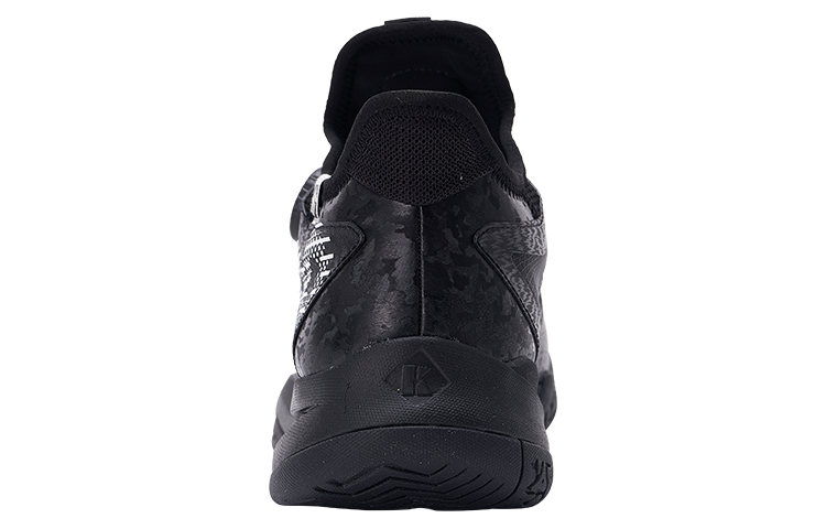 KUMPOO Thick Yi PRO Cushioning Slip Resistant Abrasion Resistant Lightweight Badminton Shoes Unisex Black