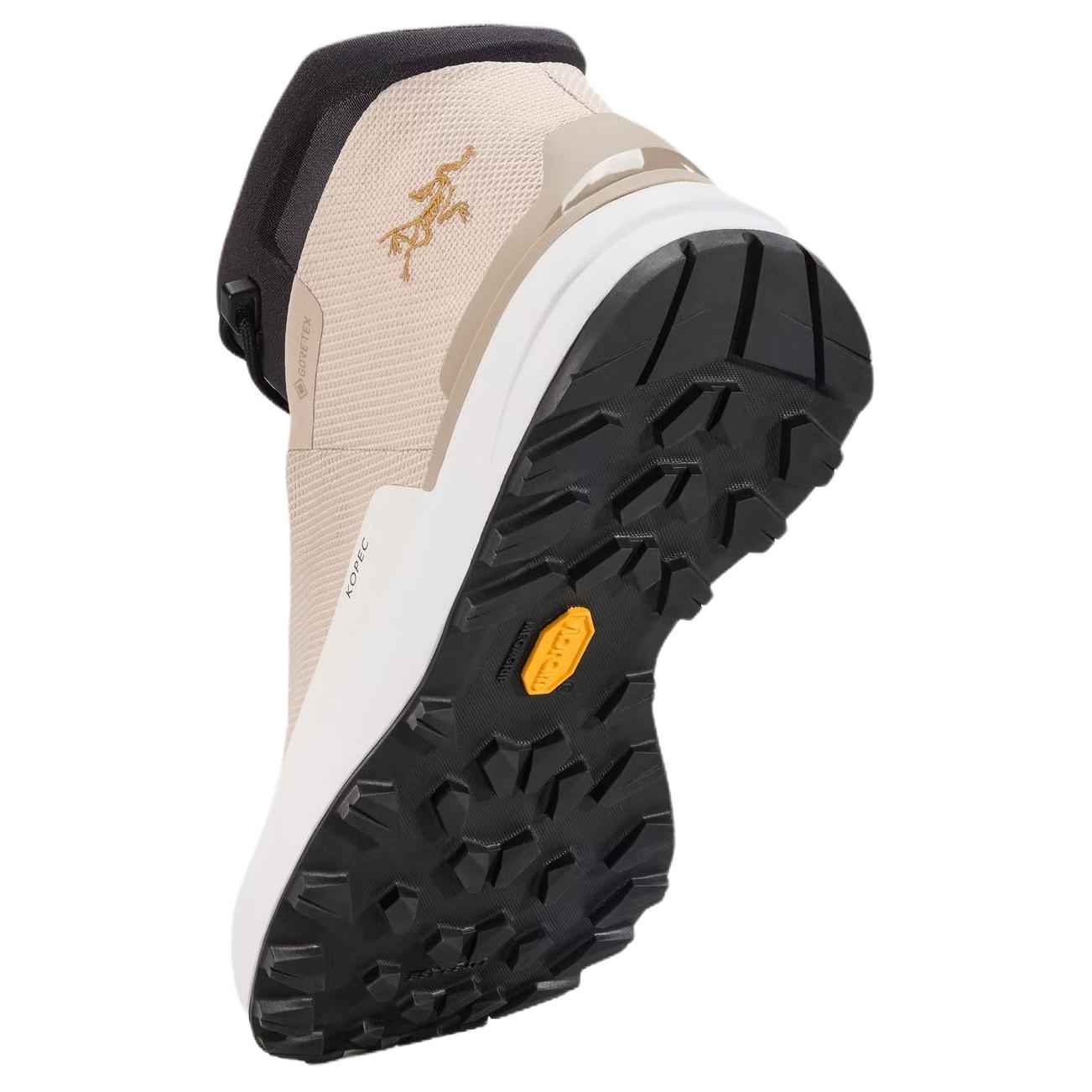 Arc’teryx Kopec Mid top Hiking Shoes Women’s Beige Black