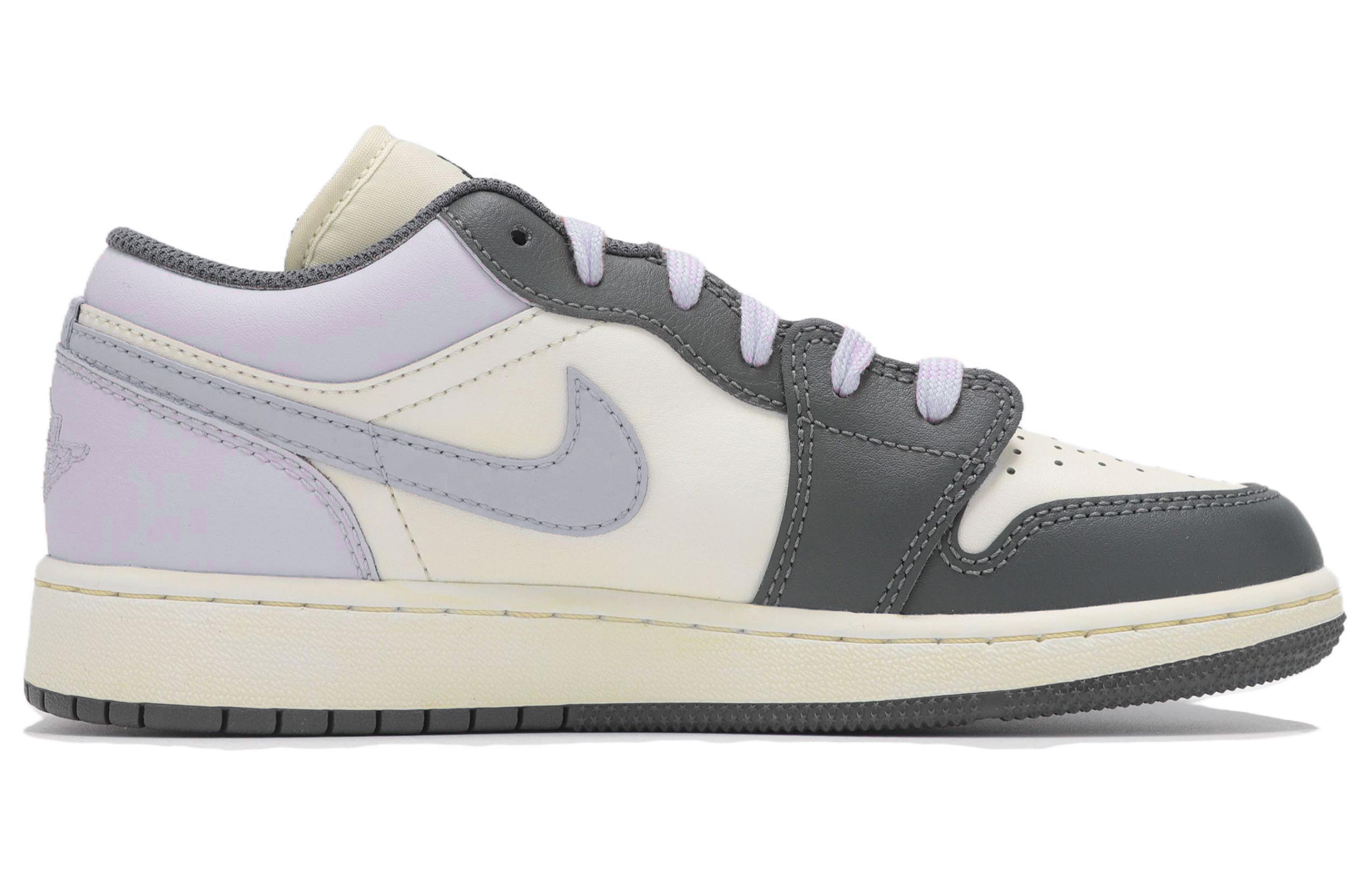 Jordan Air Jordan 1 Low top Vintage Basketball Shoes Unisex Light Purple