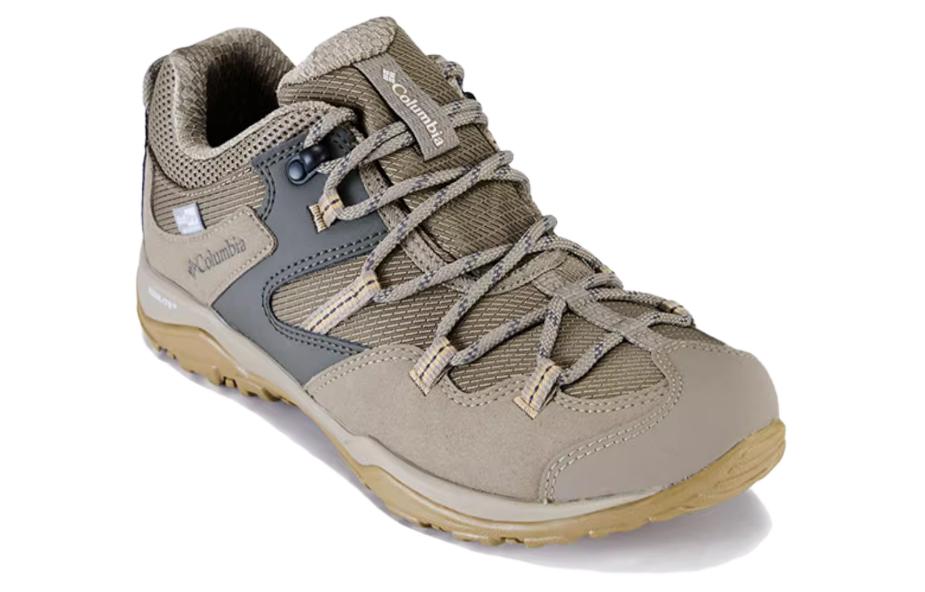 Columbia Slip Resistant Abrasion Resistant Low top Mountaineering Shoes Women’s Brown