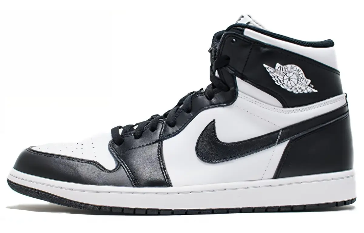 Jordan 1 Retro Black White 2014