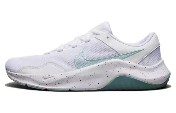 Nike Legend Essential 3 Women's