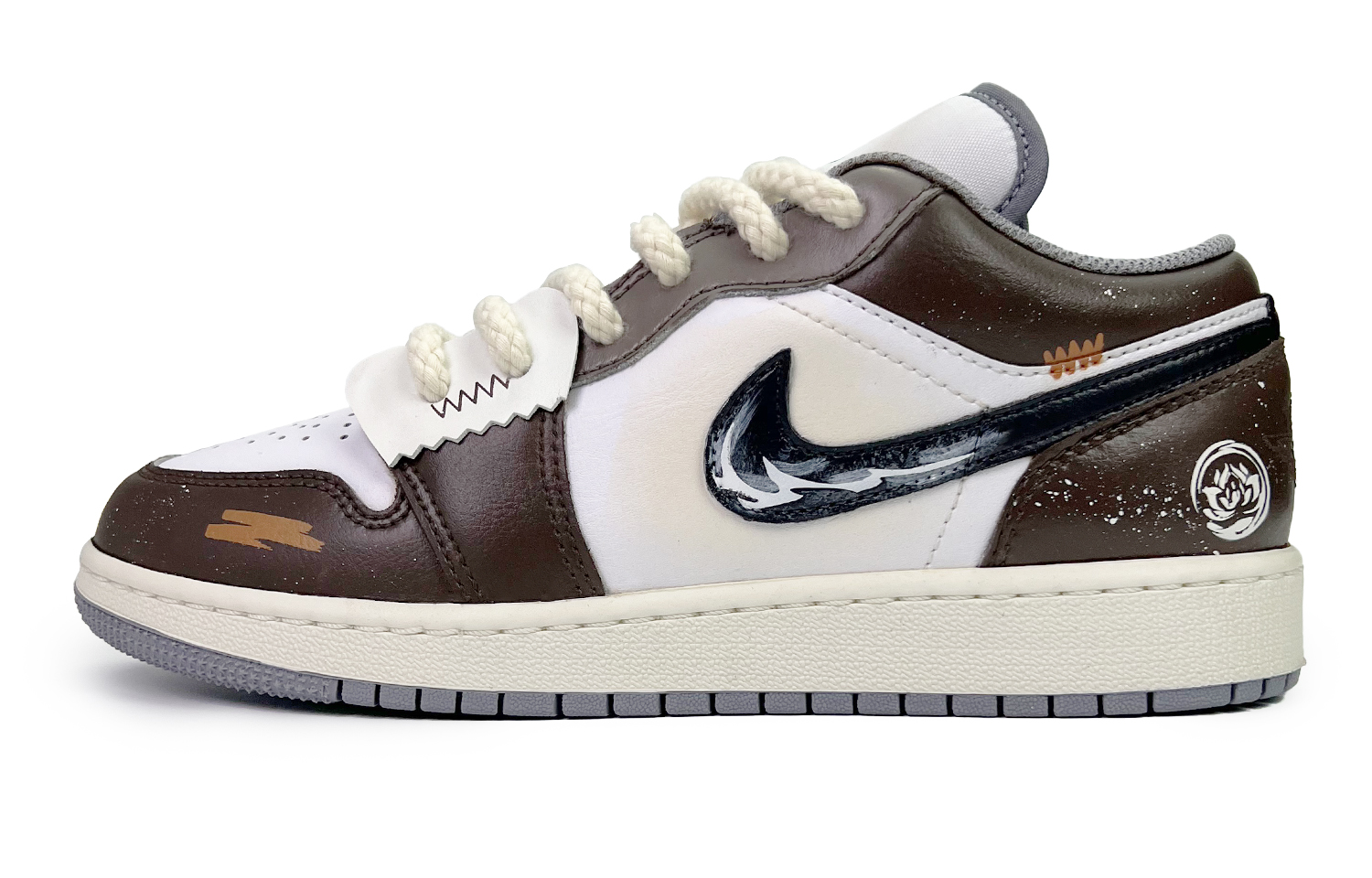 Jordan Air Jordan 1 Linden Slip Resistant Abrasion Resistant Low top Vintage Basketball Shoes GS White Brown