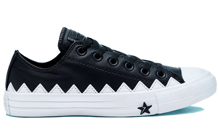 Женские кеды Converse Chuck Taylor All Star Mission-V (черно-белые) — Чёрный / белый — фото 2