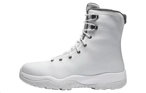 Jordan Future solid color shock-absorbing and wear-resistant high-top retro basketball shoes men's white
