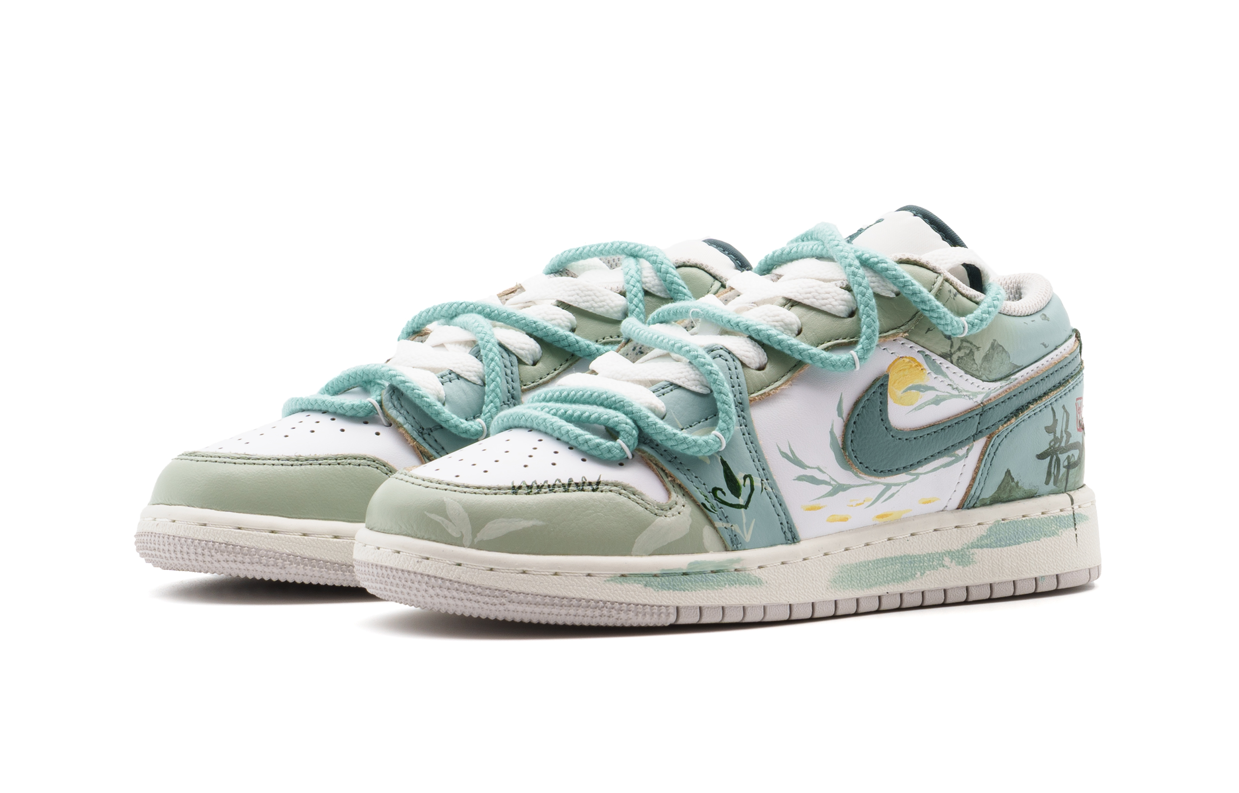 Jordan Air Jordan 1 Leather Comfortable Cushioning, Wear Resistant Low top Vintage Basketball Shoes Unisex