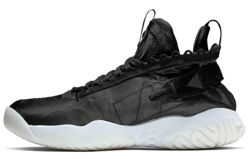 Jordan Proto React Black White