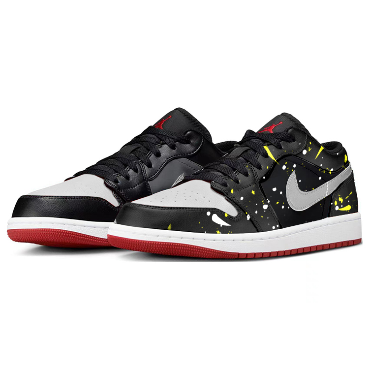 Jordan Air Jordan 1 Slip Resistant Abrasion Resistant Low top Vintage Basketball Shoes Men’s Black White