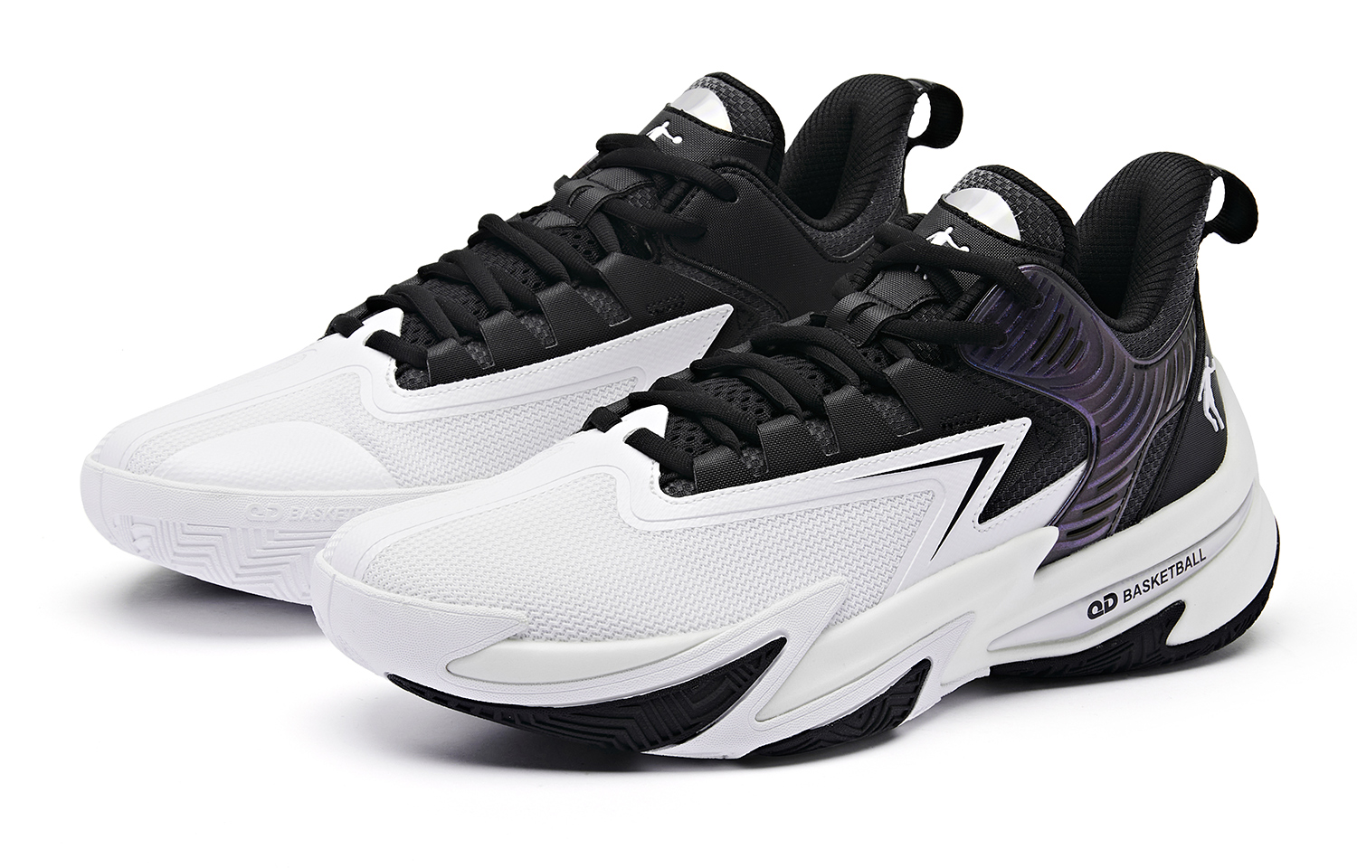 QIAODAN Thorn 7 TEAM Comfortable Round Toe Cushioning Slip Resistant Low top Basketball Shoes Men’s White
