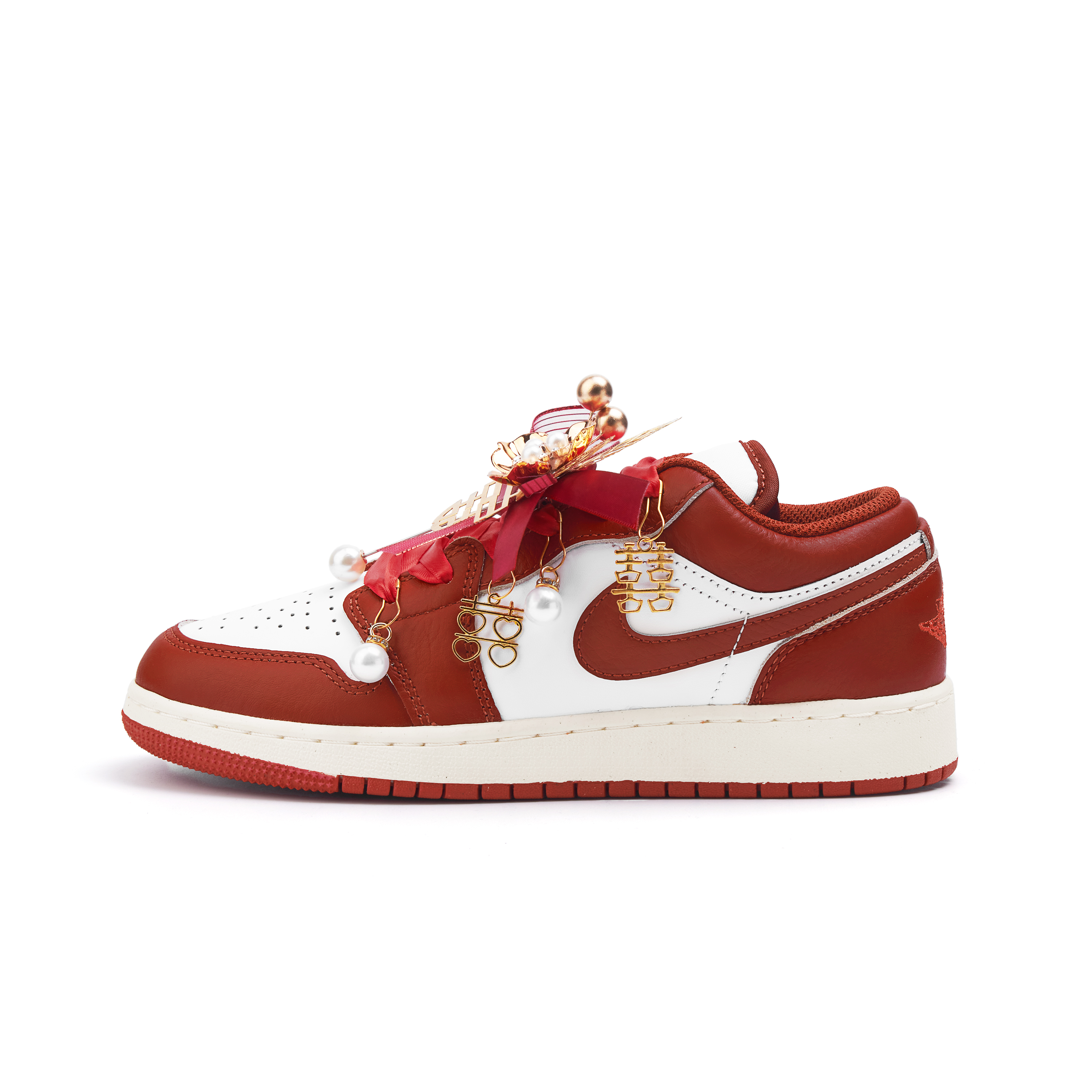 Jordan Air Jordan 1 Low top Vintage Basketball Shoes Women’s Red