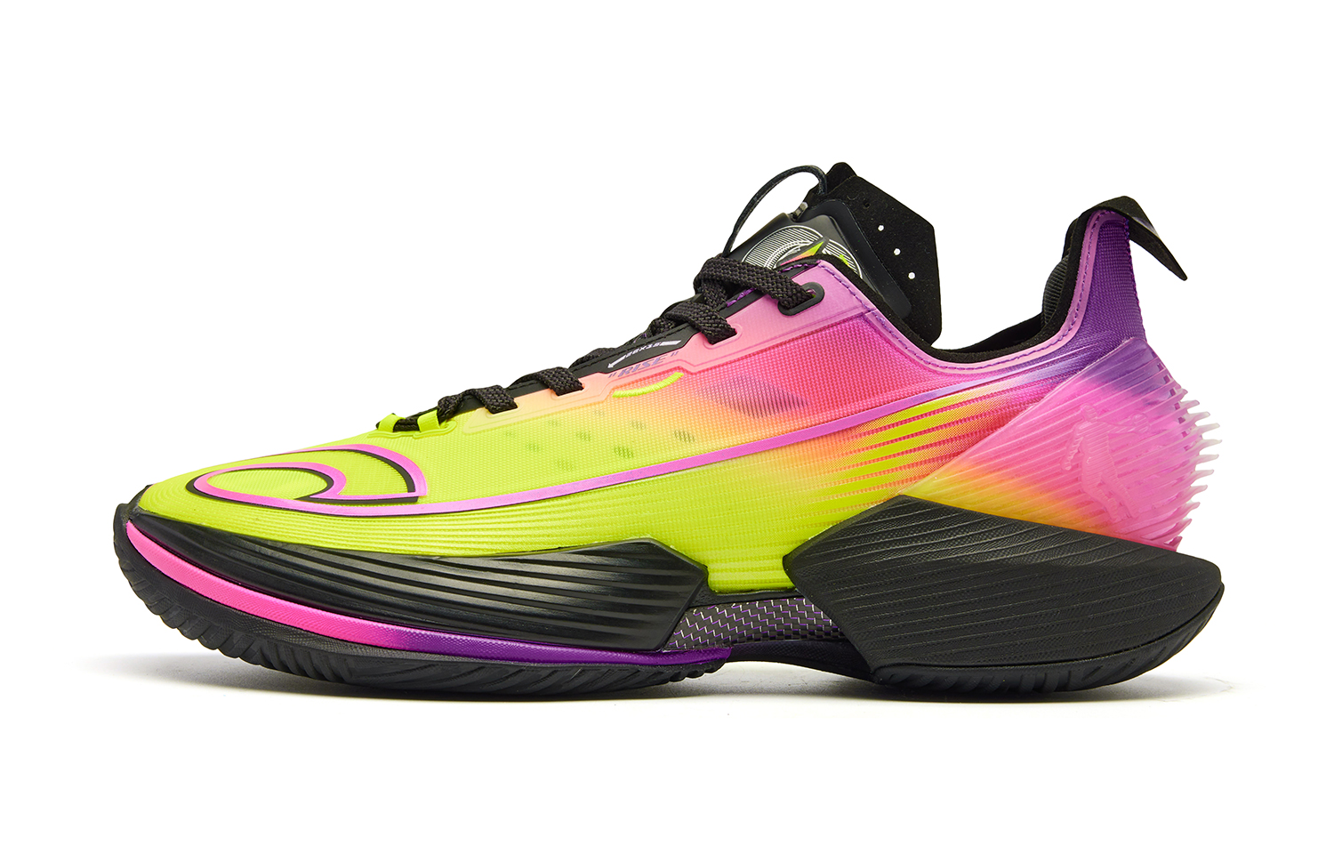 QIAODAN FERISE Thermal Imaging Cushioning Coverage Rebound Grip Abrasion Resistant Breathable Slip Resistant Low top