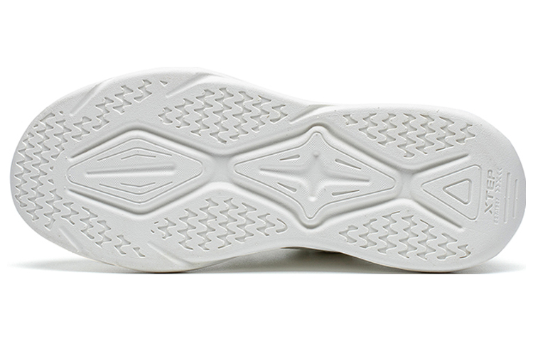 XTEP Xiaoyun Low top Chunky Sneakers Women's White Green