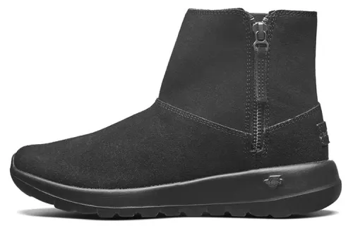 Skechers ON THE GO Snow Boots Women's Low Top Black