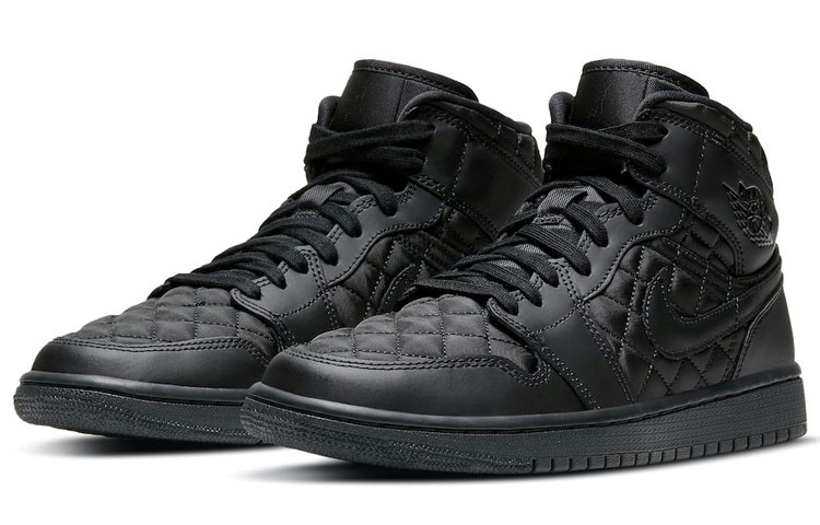 Jordan 1 Mid SE Quilted Black Women’s