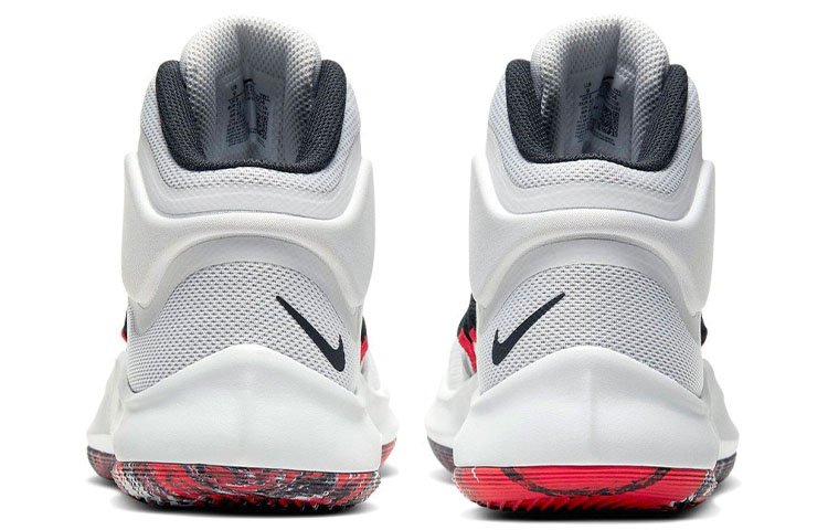Мужские кроссовки Nike Air Versitile 4 (бело-черно-красные) — фото 5