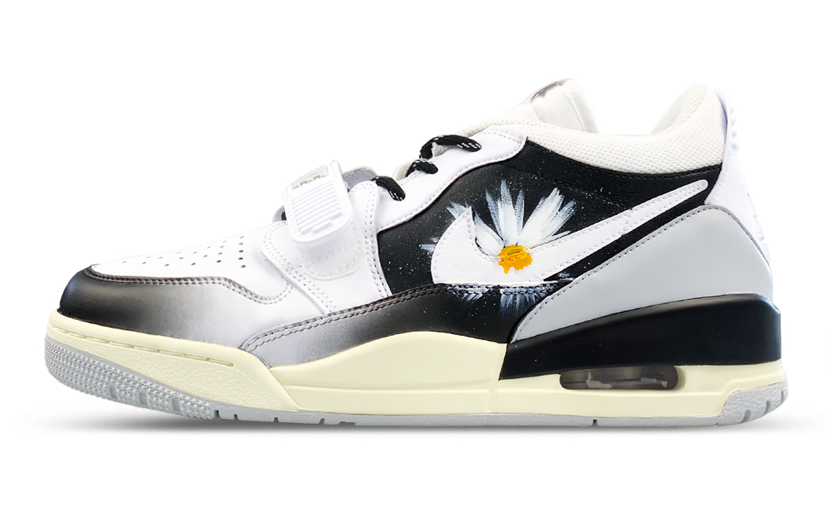 Jordan Legacy 312 Low top Vintage Basketball Shoes Men’s White Black