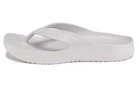 Columbia Slip Resistant Flip Flops Men's Light Gray