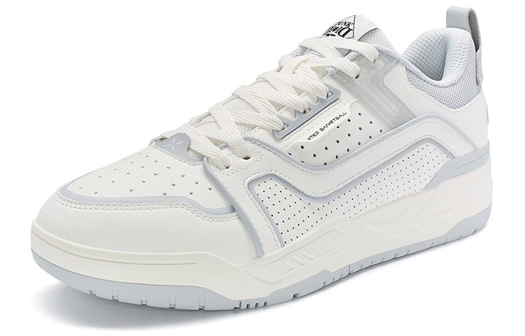 XTEP Cushioning Slip Resistant Abrasion Resistant Cushioning Slip Resistant Abrasion Resistant Low top Basketball Shoes