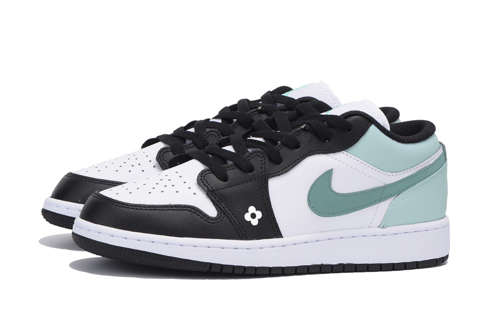 Jordan Air Jordan 1 Low top Vintage Basketball Shoes Men’s White