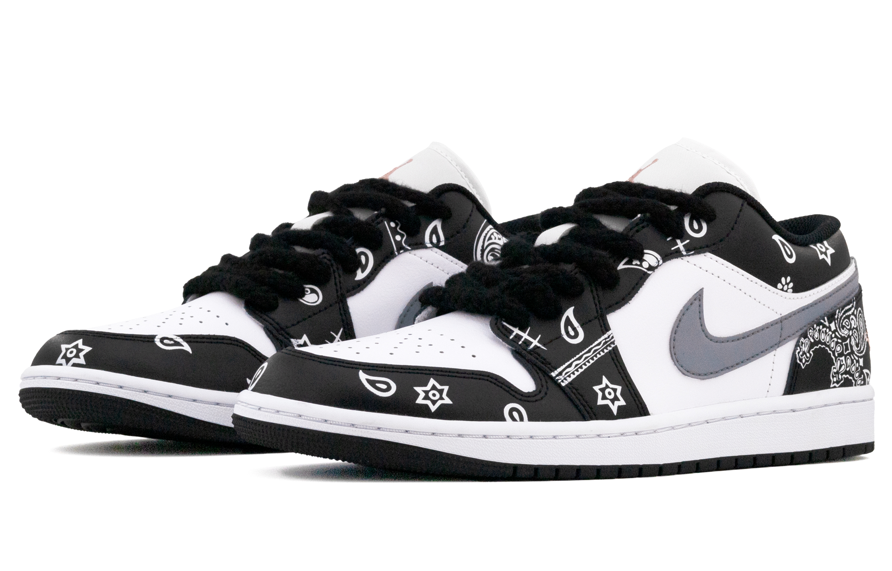 Jordan Air Jordan 1 Slip Resistant Abrasion Resistant Low top Vintage Basketball Shoes Unisex Black