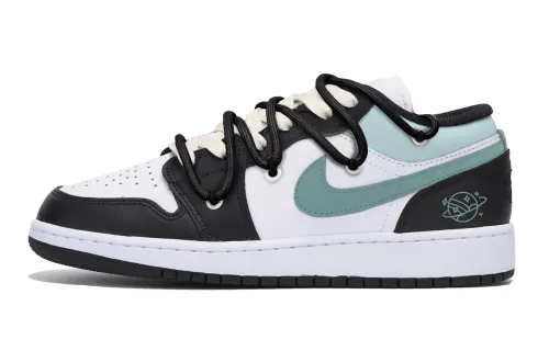 Jordan Air Jordan 1 Abrasion Resistant Slip Resistant Low top Vintage Basketball Shoes Men's Black White Green