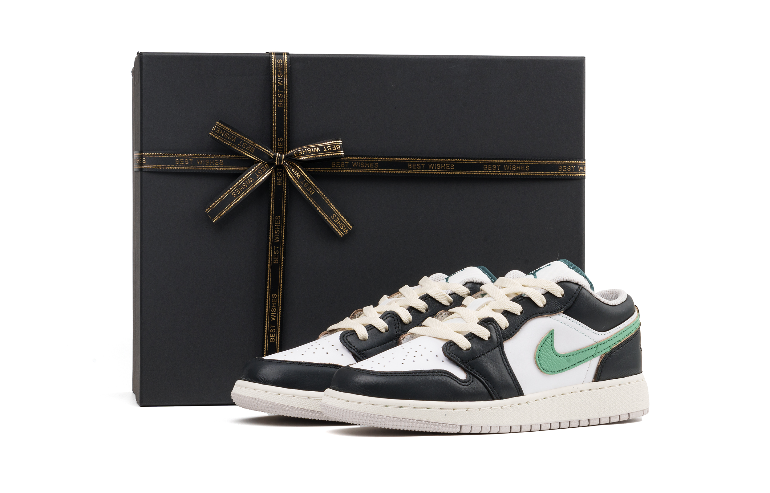 Jordan Air Jordan 1 Cushioning, Wear Resistant Low top Vintage Basketball Shoes Unisex Black