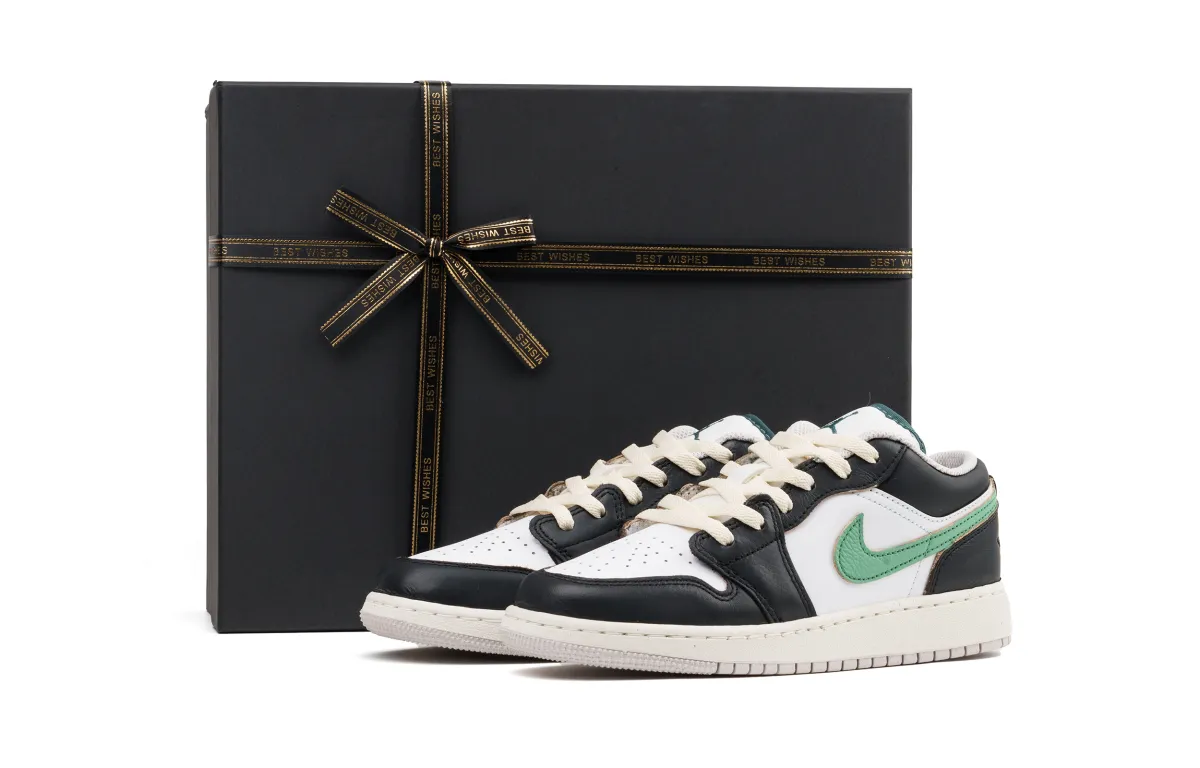 Jordan Air Jordan 1 Cushioning, Wear Resistant Low top Vintage Basketball Shoes Unisex Black