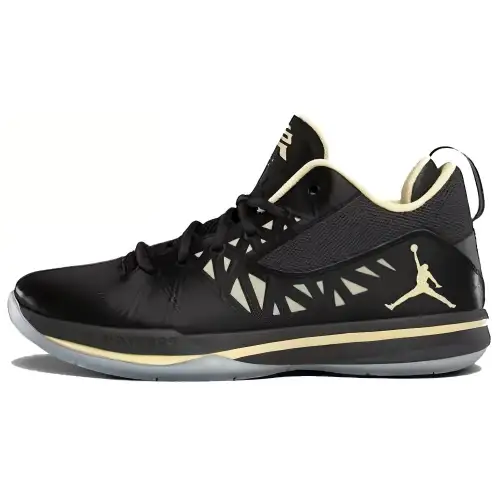 Jordan CP3.V Black Vegas Gold Anthracite
