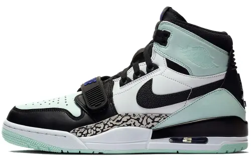 Jordan Legacy 312 Igloo