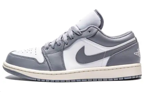 Jordan Air Jordan 1 Vintage Basketball Shoes Men's Low Top Gray White