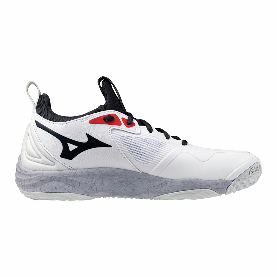 Wave Momentum Mizuno 3 ‘White Salsa Vulcan’