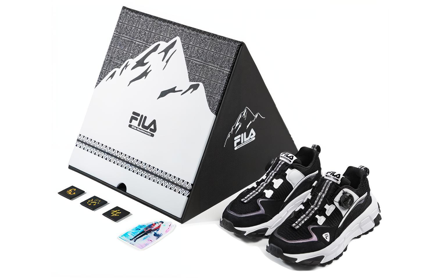 Мужские кеды Fila x White Mountaineering (черно-белые) — фото 1