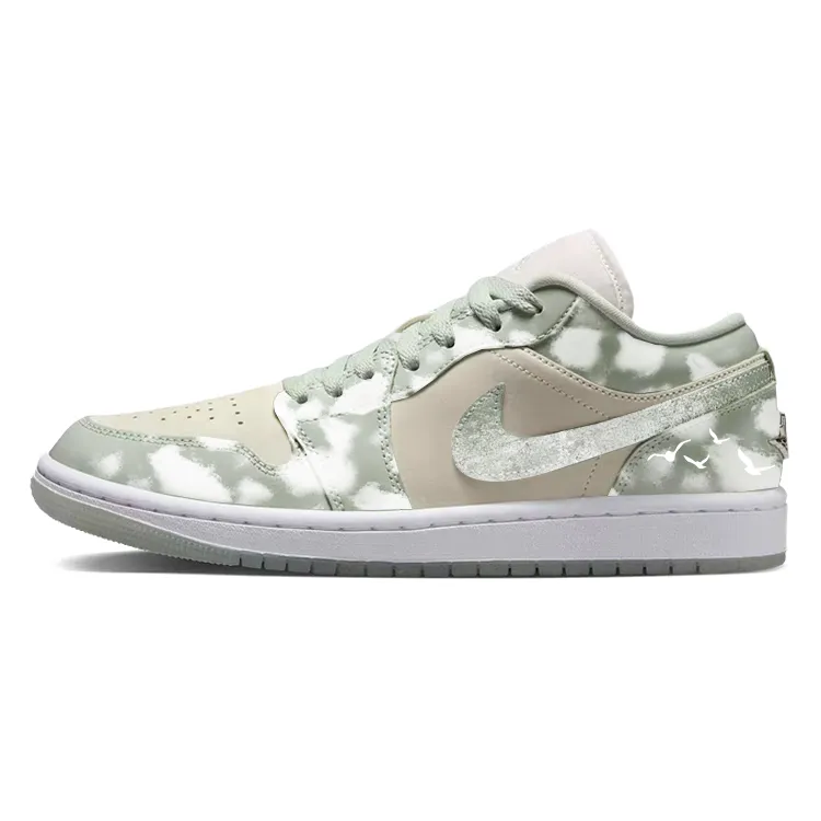 Jordan Air Jordan 1 Comfortable Low top Vintage Basketball Shoes Women's Green
