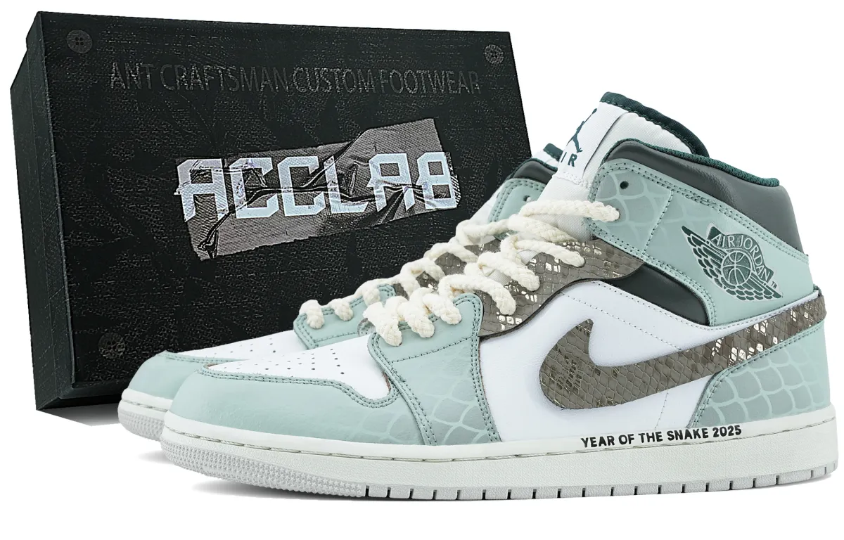 Jordan Air Jordan 1 Cushioning Abrasion Resistant Cushioning, Wear Resistant Mid top Vintage Basketball Shoes Men's