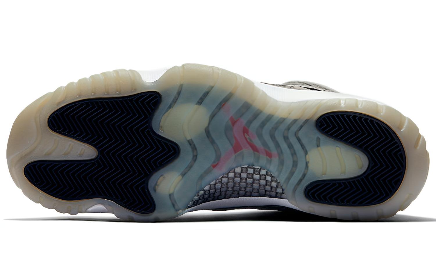 Мужские кроссовки Jordan Air Jordan 11 low ie black cement (черные) — Чёрный — фото 6