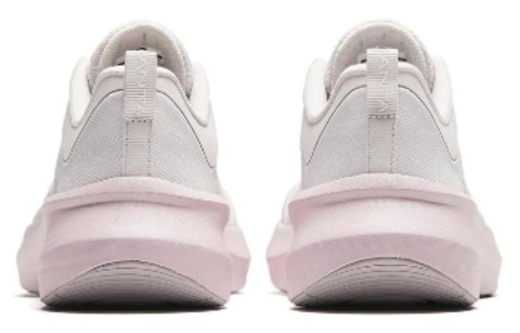Anta Round Tip Cushioning, Wear Resistant Low top Training Shoes Women’s Gray Pink