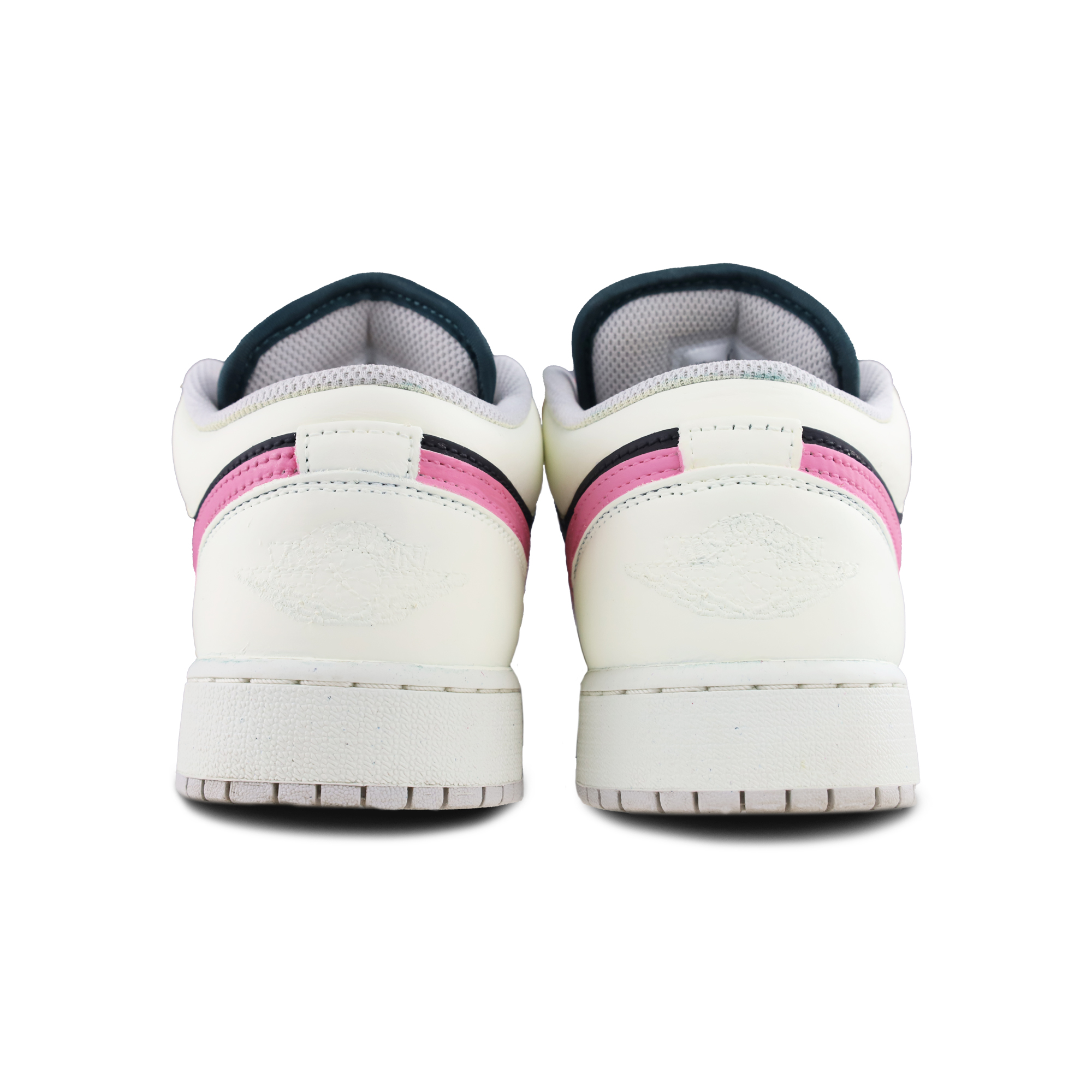 Jordan Air Jordan 1 Abrasion Resistant Abrasion Resistant Low top Vintage Basketball Shoes Unisex Beige