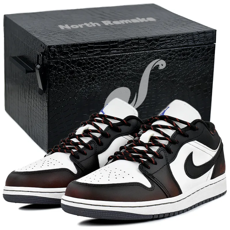 Jordan Air Jordan 1 Wear resistant And Lightweight Low top Vintage Basketball Shoes Men's Black White