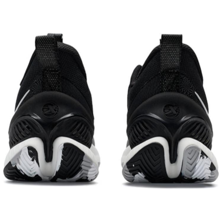 XTEP Jie Ao 2 Slip Resistant Abrasion Resistant Low top Basketball Shoes Men’s Black White Gray